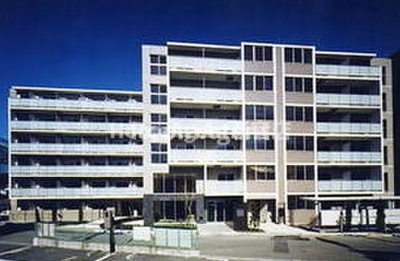 【外観】 | アルファード西落合 | 日勤管理人！マンション隣にはショッピングセンター（80m）