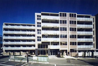 【外観】 | アルファード西落合 | 日勤管理人！マンション隣にはショッピングセンター（80m）