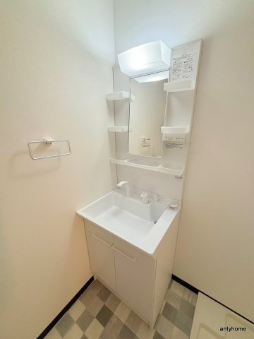 アベニール十三の洗面所