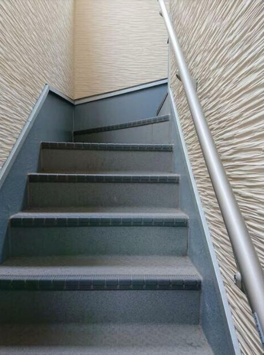 エリムレジデンス豊島園のその他共用部分|階段☆