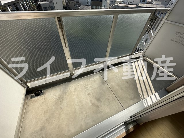 ルミエール山中のバルコニー