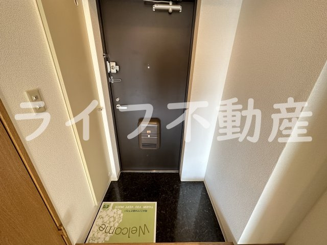 ルミエール山中の玄関