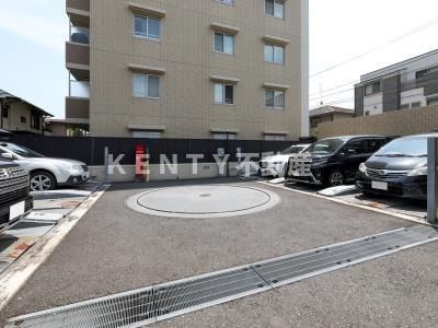【駐車場】 | プレミアグランデ馬込 | 駐車場です