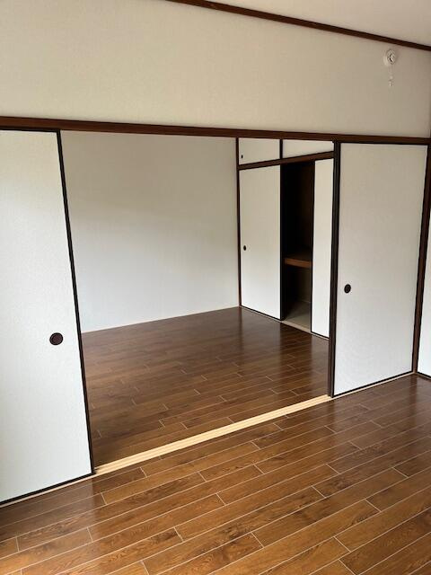 コーポ荻の洋室