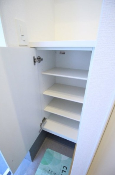 ゼニーヴ上高田の収納