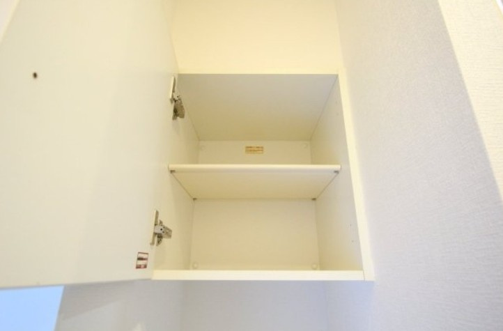 ゼニーヴ上高田の収納