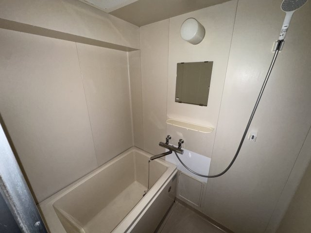 ウィッシュ松戸の浴室