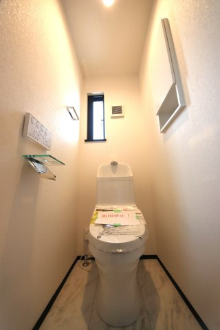 葛飾区東四つ木３丁目　新築戸建てのトイレ