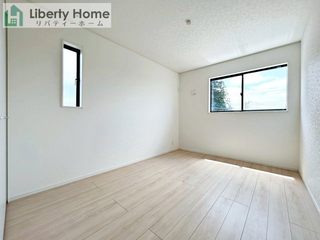 那珂市瓜連第14　新築戸建　4号棟の洋室