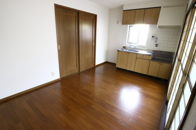 岩永ハイツの居間・リビング