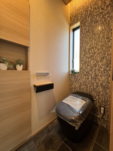 KAMAKURA TIMELESS― 由比ガ浜一丁目、時を重ねる邸宅 ―のトイレ