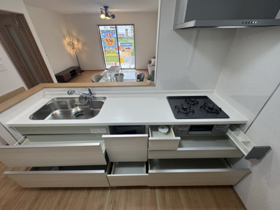 【キッチン】 | 沖縄市東（全3棟）C号棟 | ※同仕様写真です