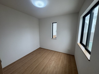 【洋室】 | 沖縄市東（全3棟）C号棟 | ※同仕様写真です