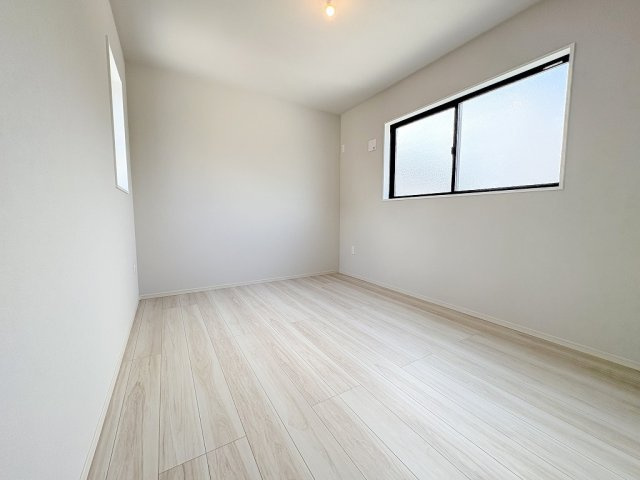 三郷市戸ケ崎1丁目　新築戸建　全4棟　4号棟の洋室|同施工会社の参考写真になります。