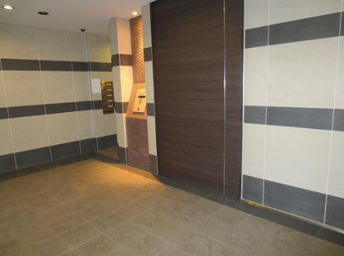 ベルグレードHAのエントランス