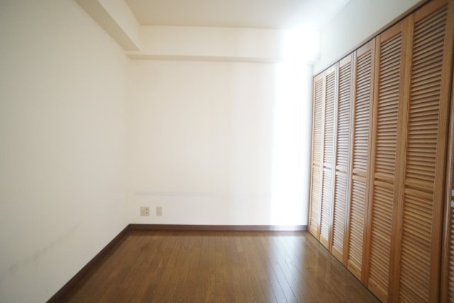 ソリオ宝塚東館の居間・リビング