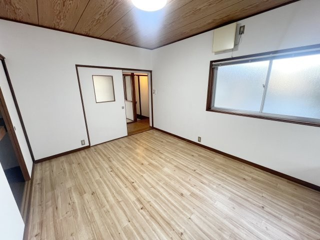 北新町14-45戸建の居間・リビング