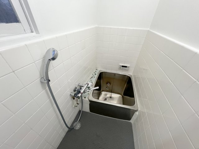 北新町14-45戸建の浴室