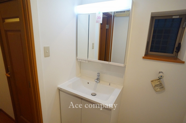 【独立洗面台】 | 平野区瓜破東5丁目 | 洗面台新調です☆