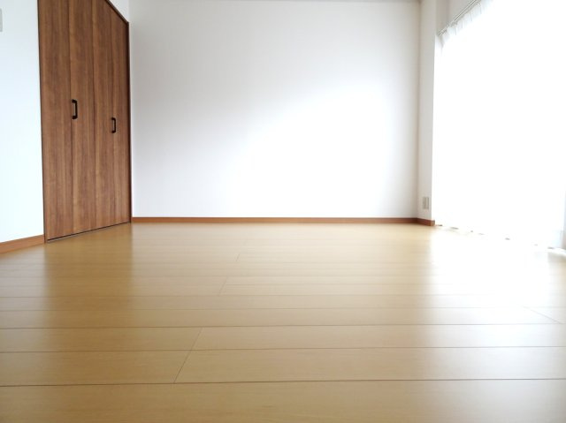 バンティアンハイツの洋室