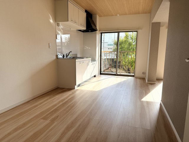 CASABELLEZZAの居間・リビング