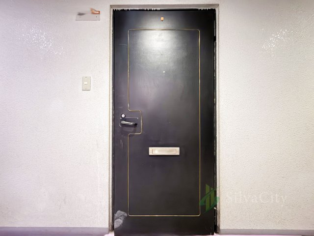 六本木アーバンレックスのその他共用部分|玄関ドア