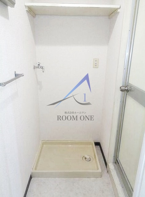 ダイアパレス田端第２の設備|洗濯機置き場です。