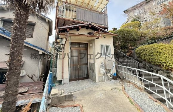 菅相塚町戸建　賃貸の庭|お庭も活用できます