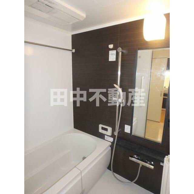 クレスト自由が丘の浴室