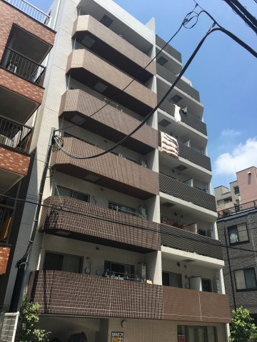 B CITY両国の外観