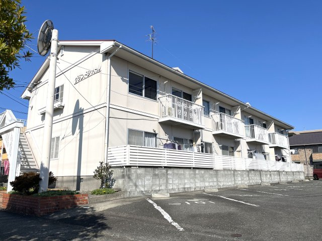 グランドシャトル