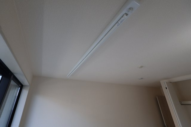 《仲介手数料無料》桜区西堀１０丁目11-24新築一戸建てリーブルガーデンのランドリースペース|ホスクリーンが付いています。