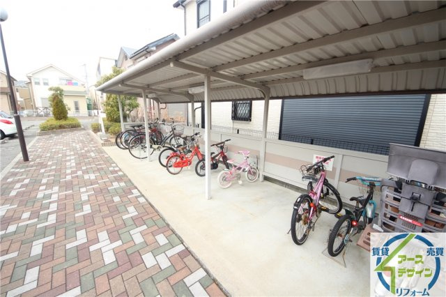 サンセール・エタンのその他共用部分|駐輪場です