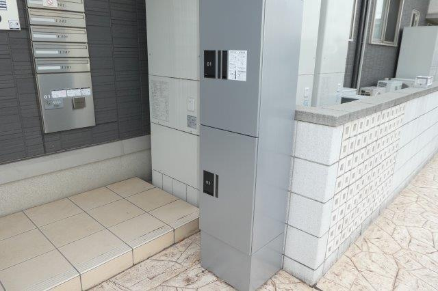 プランドール大高Ⅰのその他共用部分|宅配ボックス完備。