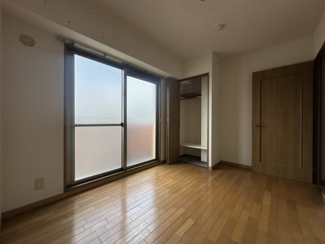 ワコーレ明石マリンプレイスの洋室