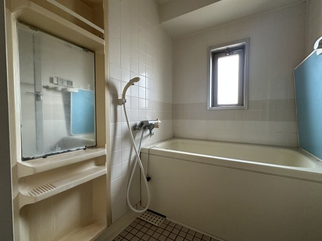 ワコーレ明石マリンプレイスの浴室