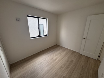 【洋室】 | 沖縄市東（全3棟）A号棟 | ※同仕様写真です