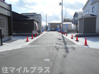 【前面道路含む現地写真】 | 郡山市芳賀3丁目新築一戸建て9棟 | 前面道路含む現地写真です
