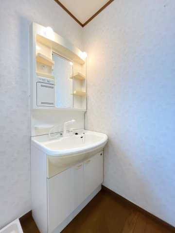 【独立洗面台】 | 高崎市飯塚町　中古住宅