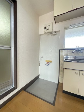 サンハイツAの玄関