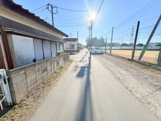 【前面道路含む現地写真】 | 川越市今福　建築条件なし売地　西武新宿線『南大塚駅』徒歩19分　【大東西小学区】