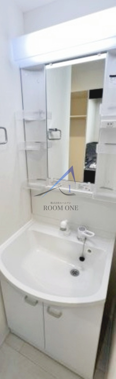 リベルテラス池袋本町の洗面所|洗面台です。