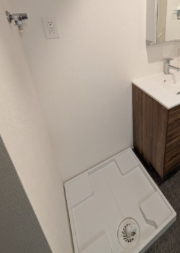 CREAL江戸川橋のエントランス