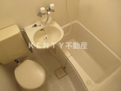 【浴室】 | ベルデ大岡山 | 落ち着いた空間のお風呂です