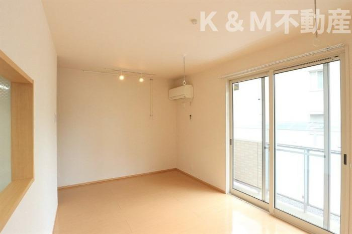 クレシアコートの居間・リビング|おしゃれなリビングです