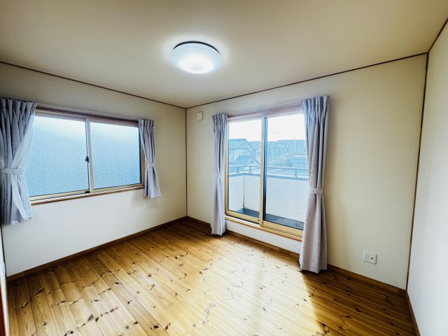 藤岡市藤岡　中古住宅の洋室|藤岡市藤岡　未入居住宅