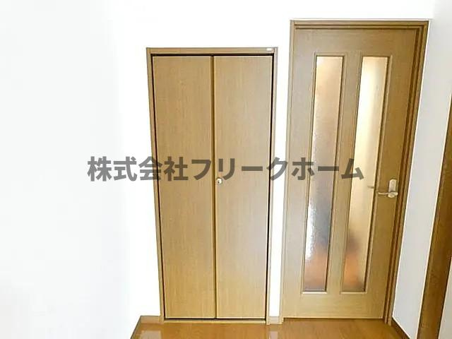 世田谷区代田２丁目の賃貸マンションの収納