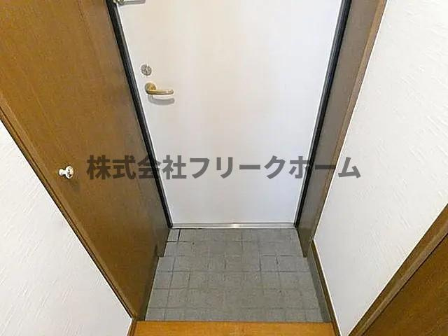 世田谷区代田２丁目の賃貸マンションの玄関