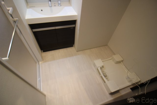 HK Residenceの洗面所