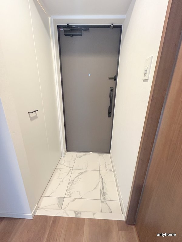 S-RESIDENCE松屋町asence　仲介手数料無料の玄関